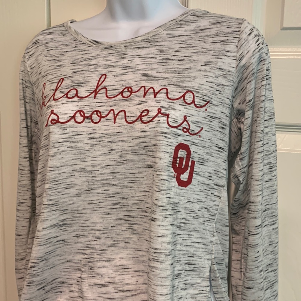 Oklahoma Sooners long sleeved Tee shirt